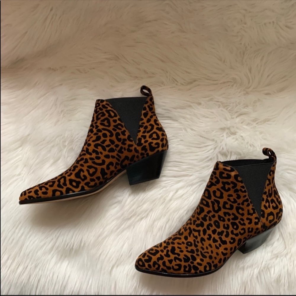 New! DIANE VON FURSTENBERG Suede Chelsea Boots - Picture 5 of 13